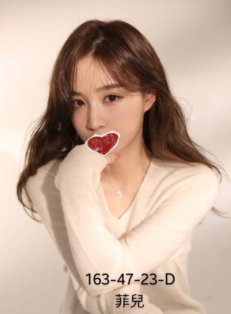 高雄外約-台南一絲不掛,新北找女人,冰娜😘小護士165cm/49kg/D/23y,品鮑/騷氣性感/蜜桃屁推/顏射
